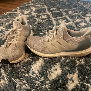 Adidas ultra boost Women’s tennis shoes